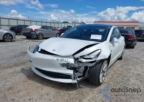 2017 Tesla Model 3 Long Range/Standard from USA, damaged, VIN 5YJ3E1EA8HF003747